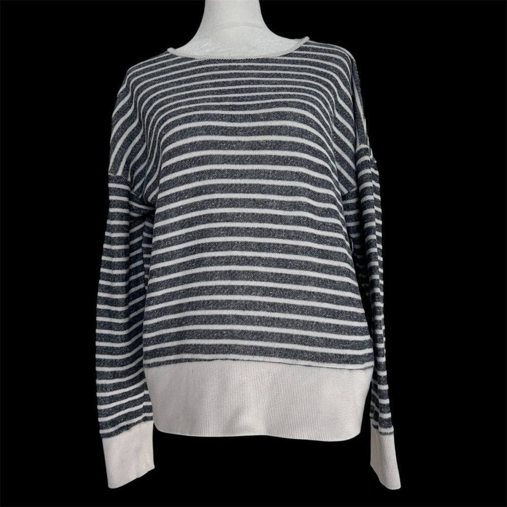 Zara Women’s Gray and White Striped Coastal Nautical Sweater Size Medium